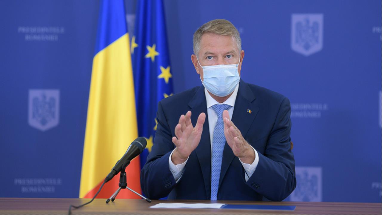 Klaus Iohannis: „Restricţiile rămân în vigoare şi de Crăciun şi de Anul Nou, însă aceste restricţii nu sunt facultative, sunt obligatorii”