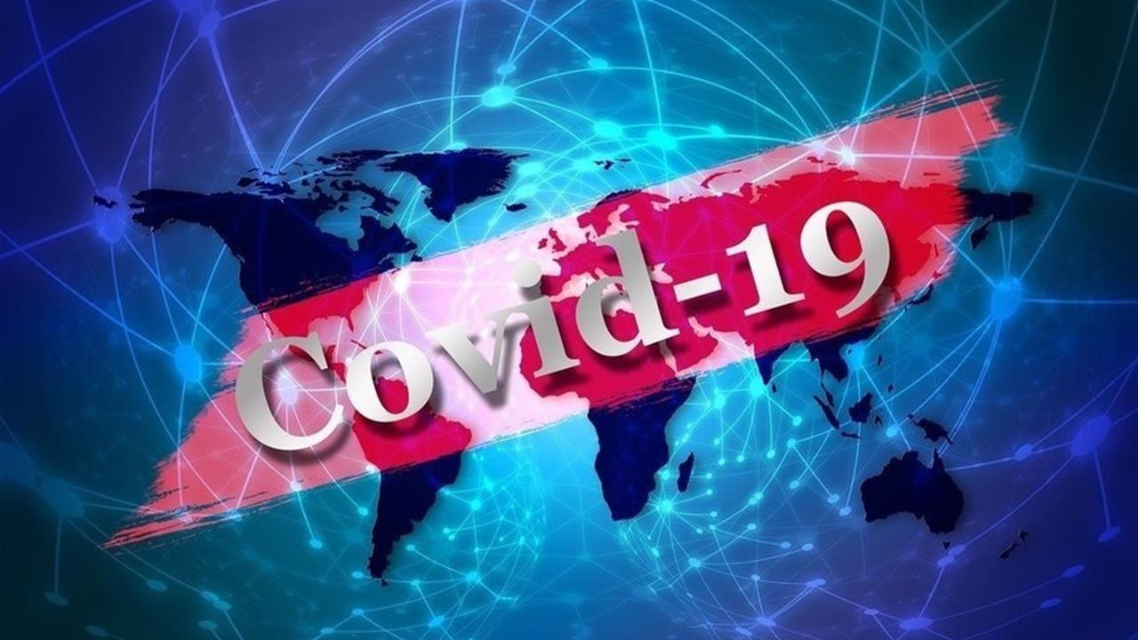 Numărul deceselor asociate COVID-19 a depăşit, la nivel global, pragul de 5 milioane
