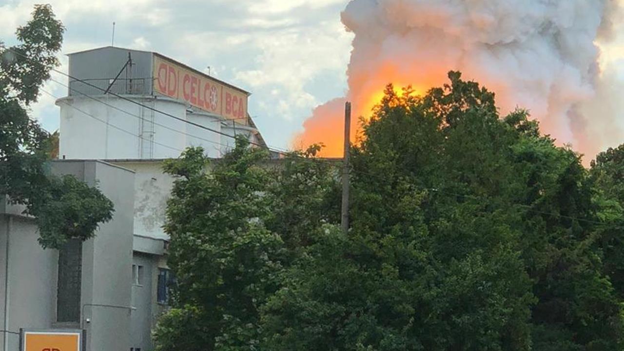 Alertă în Constanța în urma incendiului! Nu ieșiți din case și nu deschideți geamurile!