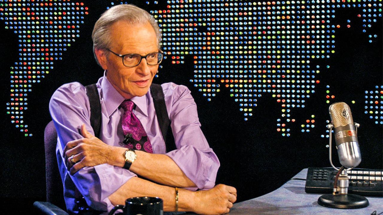 Prezentatorul american de televiziune Larry King a murit la vârsta de 87 de ani