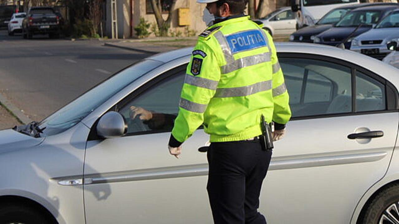 CONSTANȚA. Dosar penal pentru un minor de 15 ani care a fost prins la volan