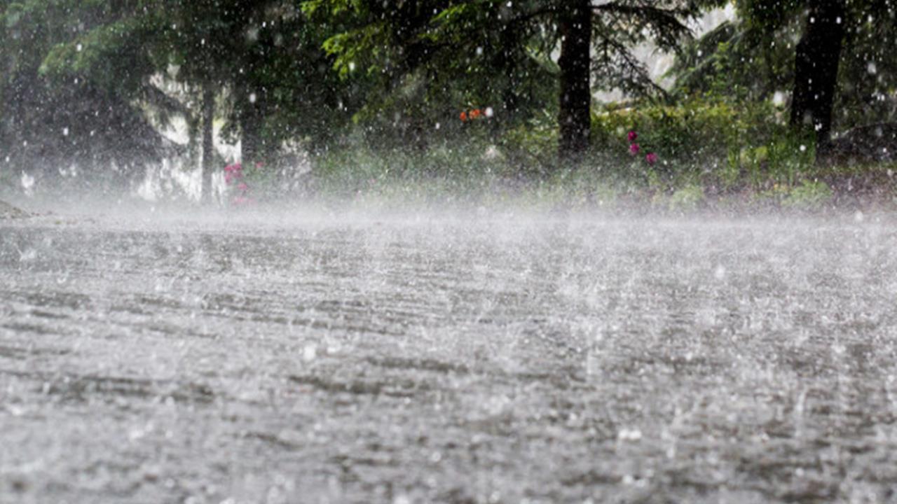 Se schimbă vremea la Constanța. Meteorologii anunță ploi torențiale și vânt, în următoarele zile