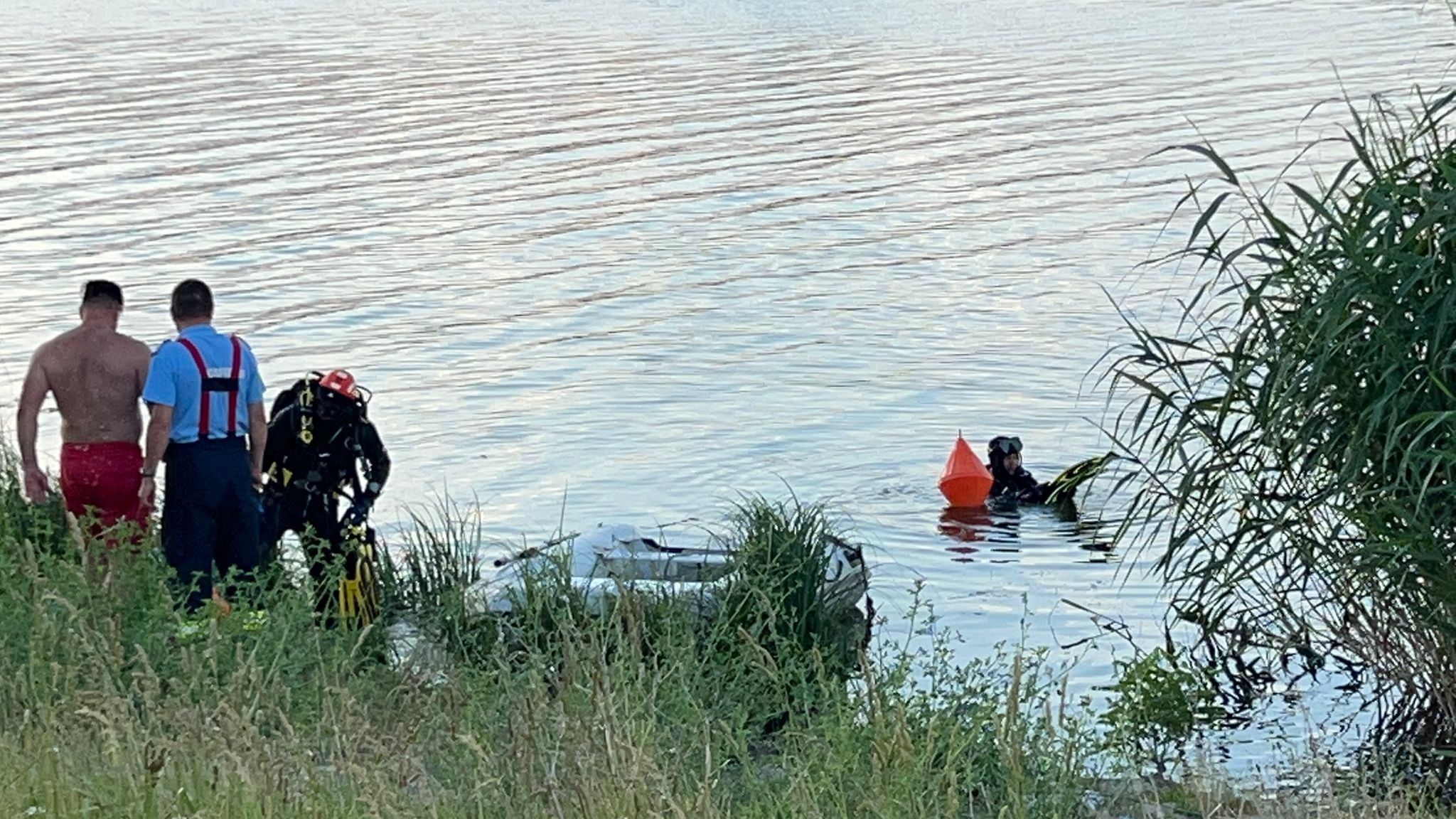 Bandit hang fracture JUDEŢUL CONSTANŢA. Tragedie în această seară: un tânăr a dispărut în  Canalul Dunăre-Marea Neagră. Totul s-a petrecut sub privirile fratelui său